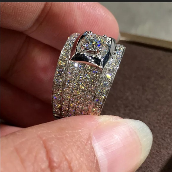 New Women’s 925 Silver Diamond Beautiful Ring - Picture 4 of 5